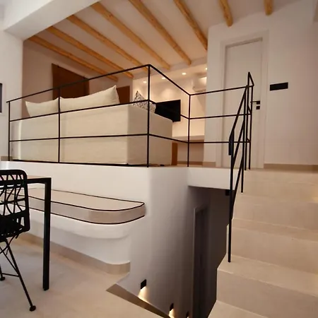 Apartment Oikies Naousa (Paros)